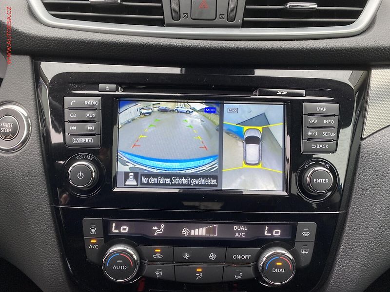 Nissan Qashqai (2017) 1.6 DiG-T, Tekna, LED, kůže - fotka 19 z 20