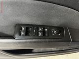Škoda Superb (2010) 2.0 TDi, STK3/28 - náhled 12
