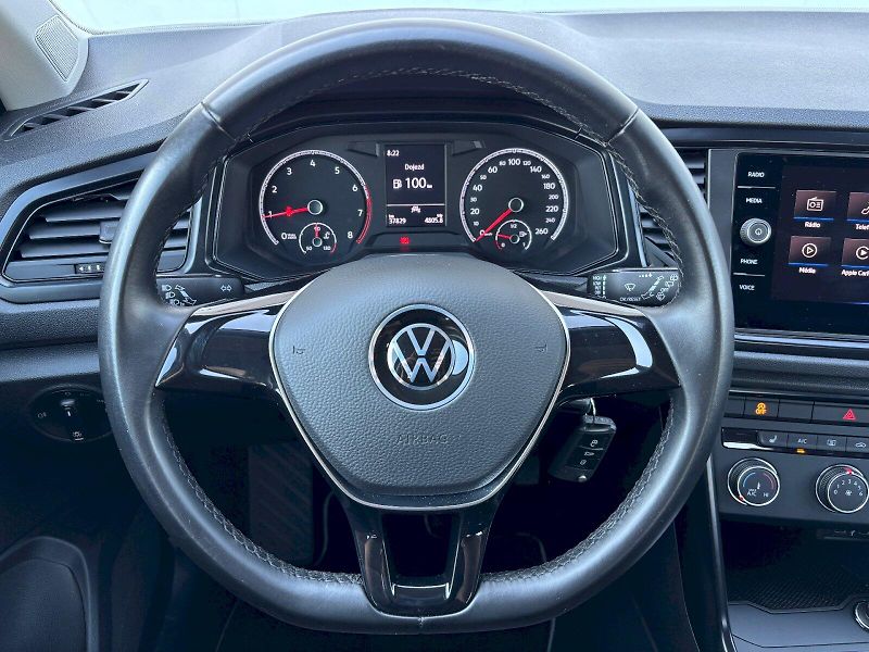 Volkswagen T-Roc (2022) 1.0 TSI 81kW - fotka 7 z 35