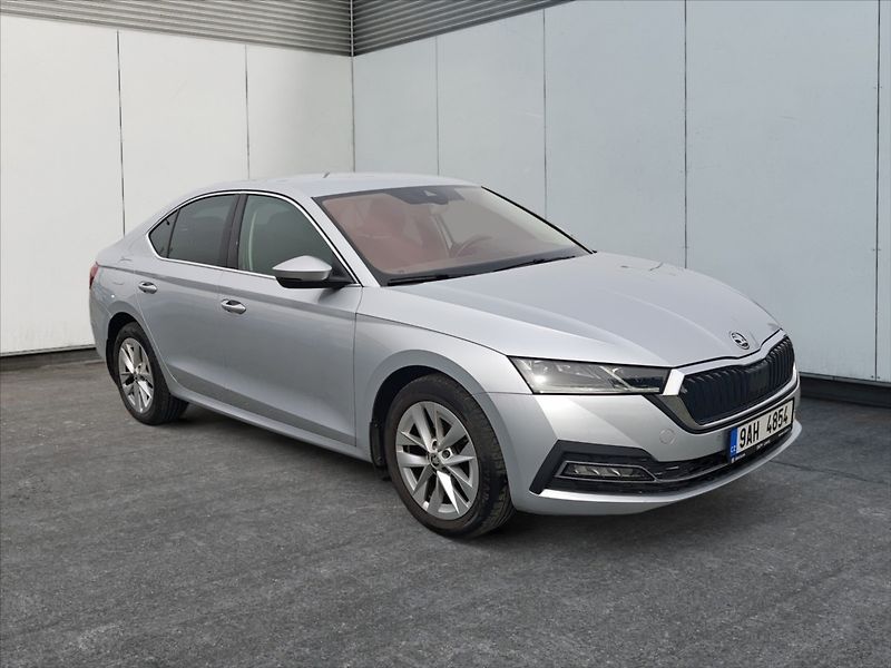 Škoda Octavia 1,5 TSI 110 Style - fotka 1 z 11