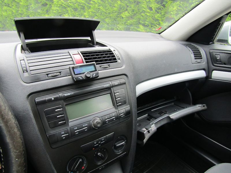 Škoda Octavia (2005) 1.9 TDI 77kW BEZ DPF - fotka 37 z 39