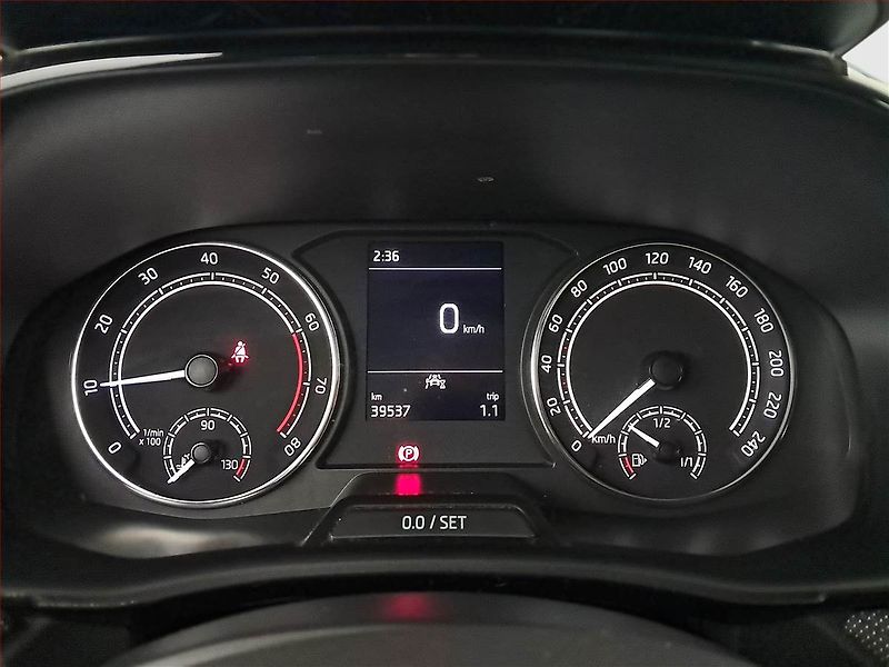 Škoda Fabia (2023) Ambition 1.0 TSI, Serv.kniha - fotka 11 z 15