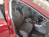 Peugeot 308 (2010) 1,6HDI,80KW,7MÍST,PANOR,SER.KN - náhled 14