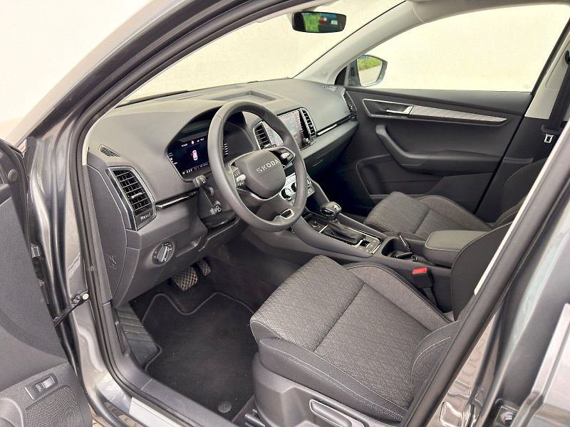 Škoda Karoq (2025) SEL TS 110/1.5 A7F - fotka 17 z 27