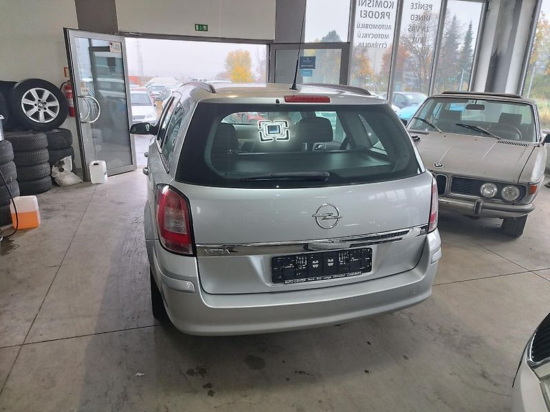Opel Astra (2008) 1.6i,85kW,KLIM. - fotka 5 z 25