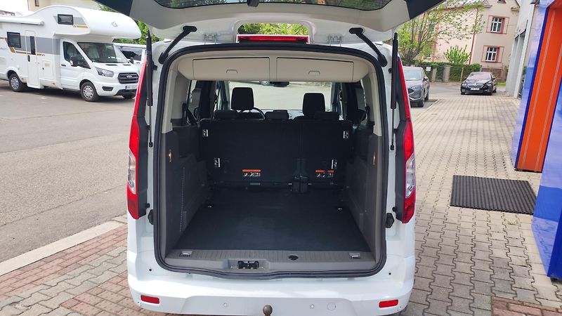 Ford Tourneo Connect (2020) 1,5 EcoBlue 88kW CZ DPH - fotka 28 z 30