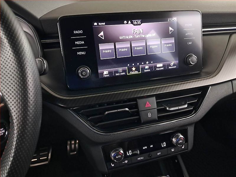 Škoda Kamiq (2021) Monte Carlo 1.0 TSI - fotka 12 z 26