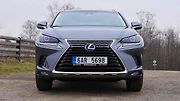 Lexus NX 300h.