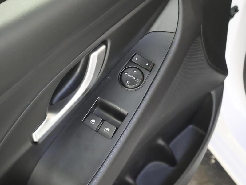 Hyundai i30 - fotka 13 z 26