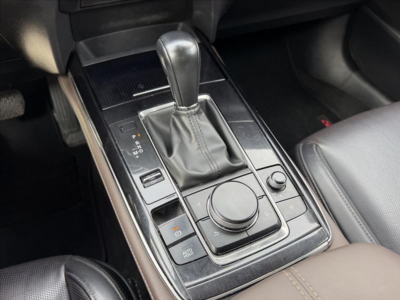 Mazda CX-30 2,0 Sky-X 132kW Selection AT - fotka 27 z 37