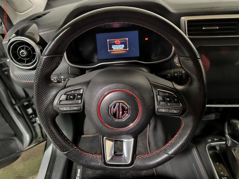 MG ZS (2022) 1.0 T- GDi, 1.maj,ČR - fotka 13 z 17
