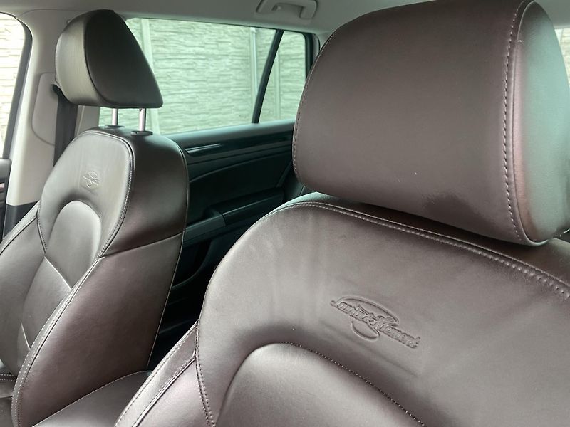 Škoda Superb 2.0TDi 4x4 170PS DSG L+K COMBI - fotka 92 z 158
