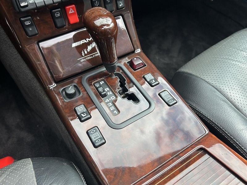 Mercedes-Benz SL 70 AMG 1/150 (R129) - fotka 23 z 36