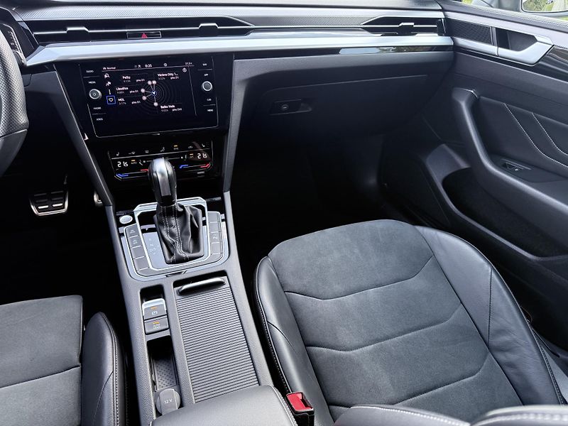 Volkswagen Arteon Shooting Brake (2022) R-LINE 4x4 DSG 1.majitel - fotka 30 z 42