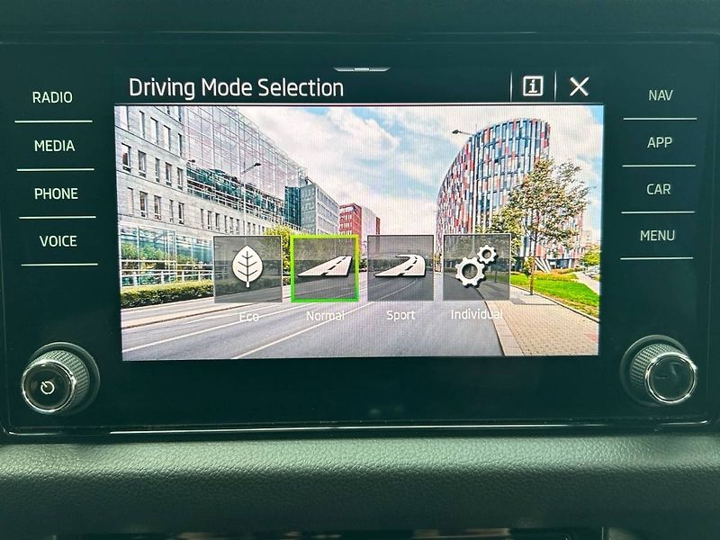 Škoda Kodiaq (2022) 2.0 TDI 7DSG Sportline - fotka 11 z 35