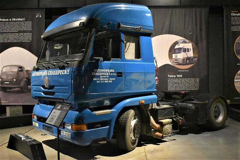 Tatra 162 měla být velmi moderním vozem