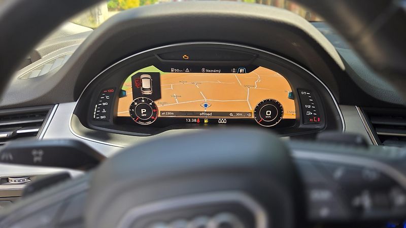 Audi Q7 (2016) 3.0 TDI - fotka 19 z 25