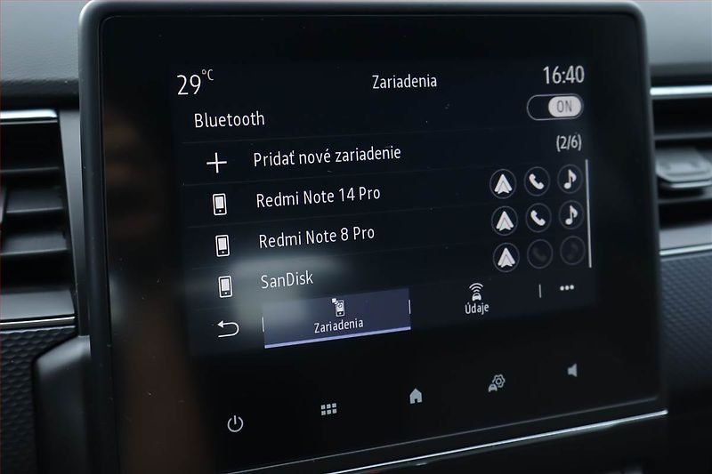 Renault Arkana (2021) E-Tech, Automat, Serv.kniha - fotka 17 z 22