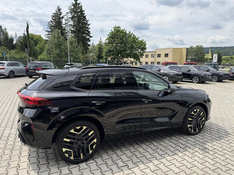 Cupra Terramar (2026) 2.0TSI 150kW 4WD TRIBE TZ R20! - fotka 11 z 45