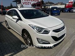 Hyundai i40 (2012) 1.7CRDI, ČR, AC, výhřev sed. - fotografie inzerátu