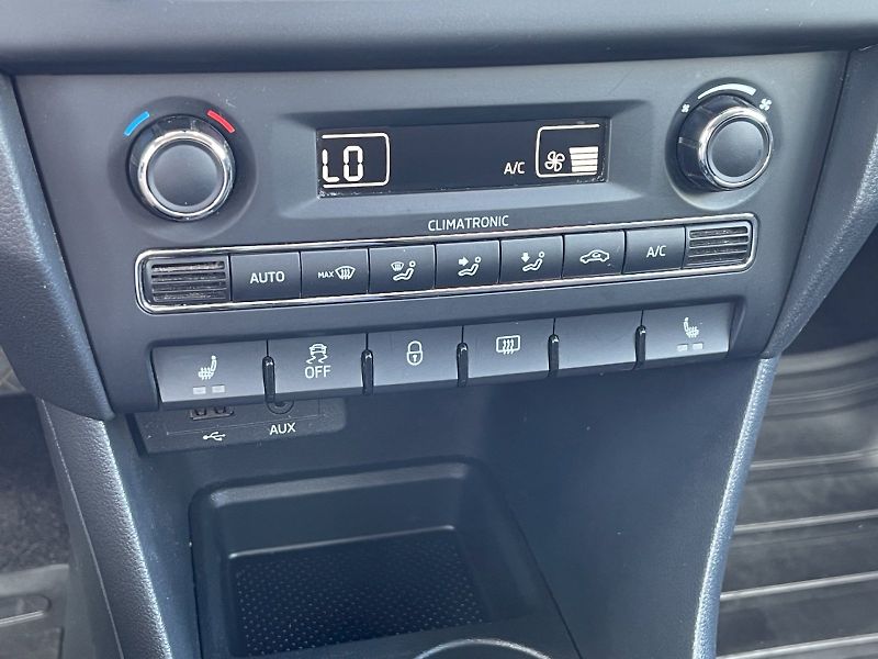 Škoda Rapid (2015) 1.2 TSI 63kW Spaceback Edition - fotka 10 z 27