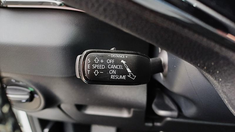 Škoda Karoq 2.0 TDI 110kW DSG 4x4 WEBASTO - fotka 27 z 50