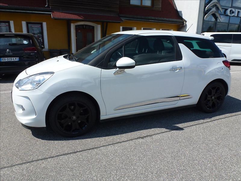 Citroën DS3 1,6 16V VTi THP SportChic - fotka 16 z 49
