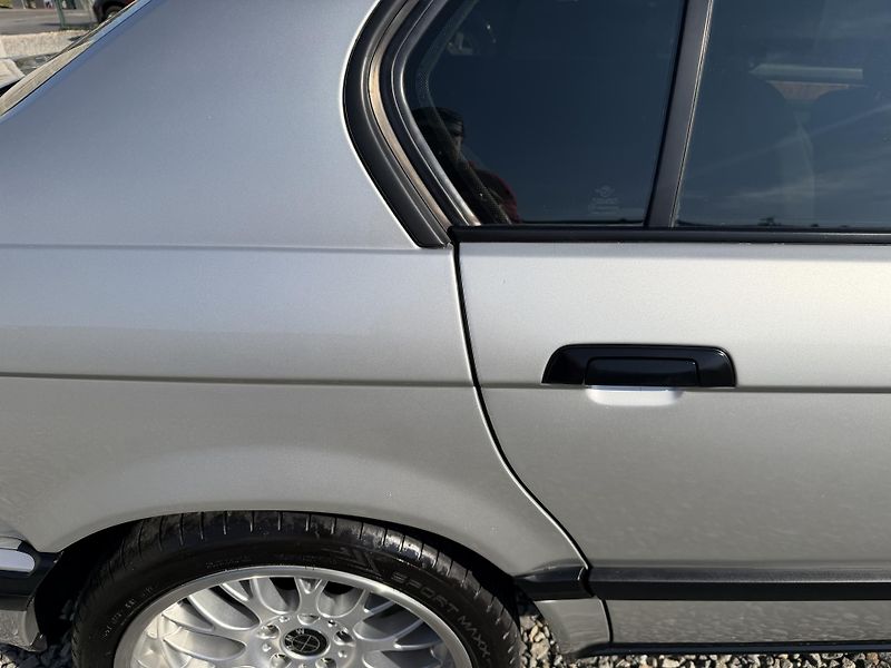 BMW Řada 7 730i 190PS SHADOWLINE EXTRA!!! - fotka 53 z 156