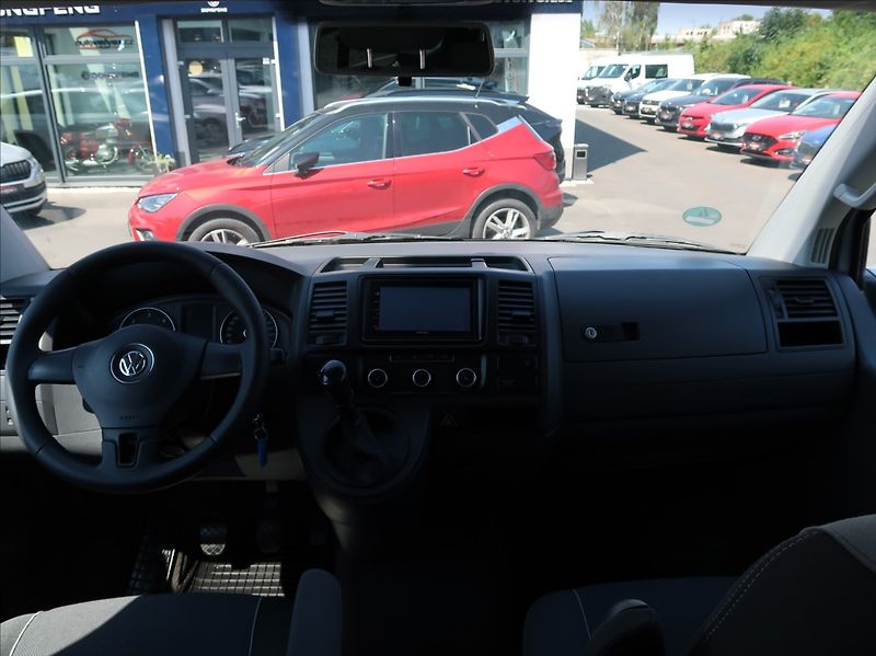 Volkswagen Multivan 2,0 TDi,103kW,7míst,tažné,DPH - fotka 15 z 21