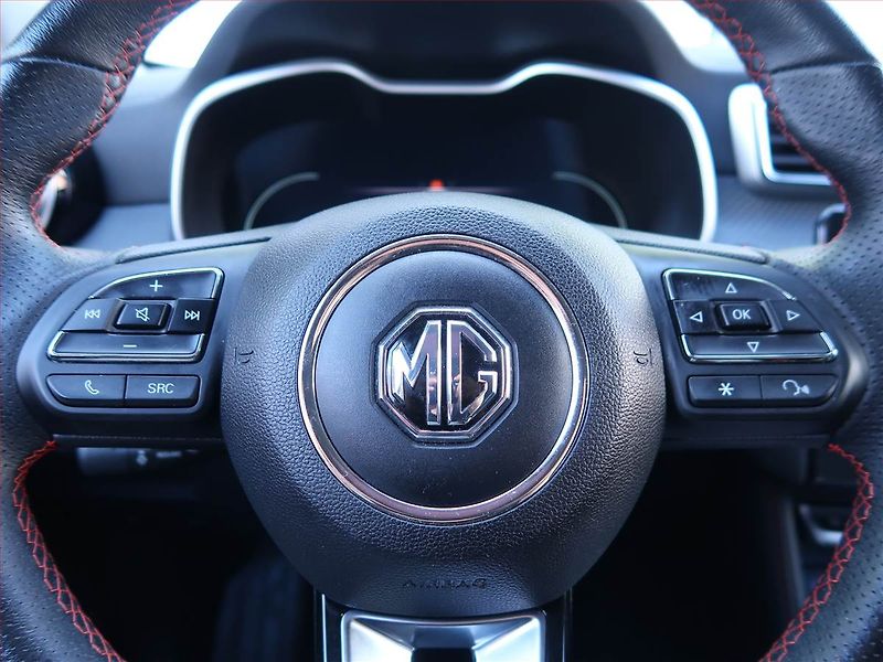MG ZS (2024) 1.0 Turbo, Automat, Serv.kniha - fotka 17 z 21