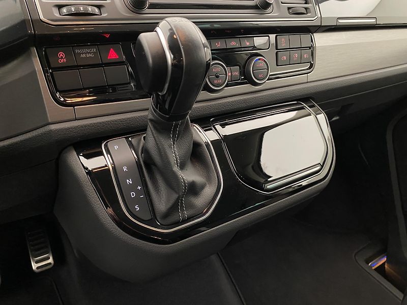 Volkswagen Multivan PANAMERICANA 2.0TDI REZERVACE - fotka 24 z 45