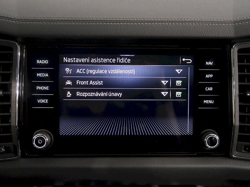 Škoda Kodiaq (2022) STYLE 2.0TDI 147KW 4x4 DSG TAŽ - fotka 28 z 42