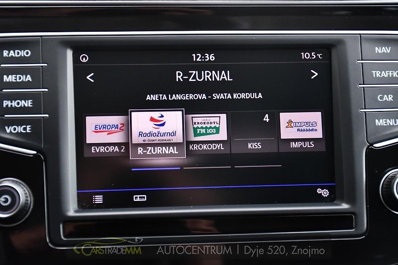 Volkswagen Passat 2,0TDi DSG NAVI 2xKOLA  - fotka 36 z 51