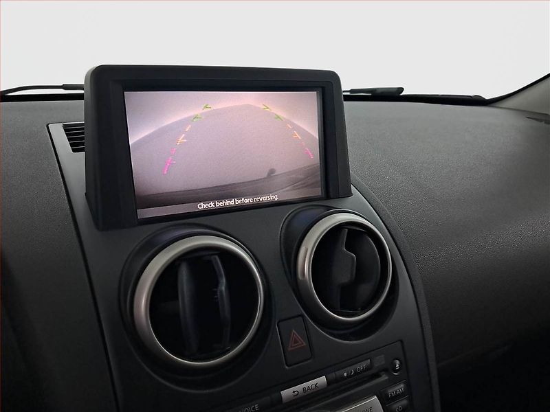 Nissan Qashqai (2008) 2.0, Automat, Navi, Tempomat - fotka 18 z 18