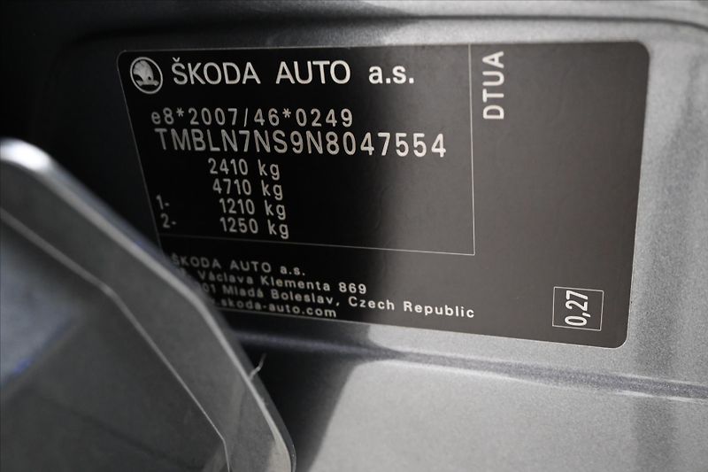 Škoda Kodiaq 2,0 TDI 147 kW DSG 4x4 L&K Zár - fotka 12 z 32
