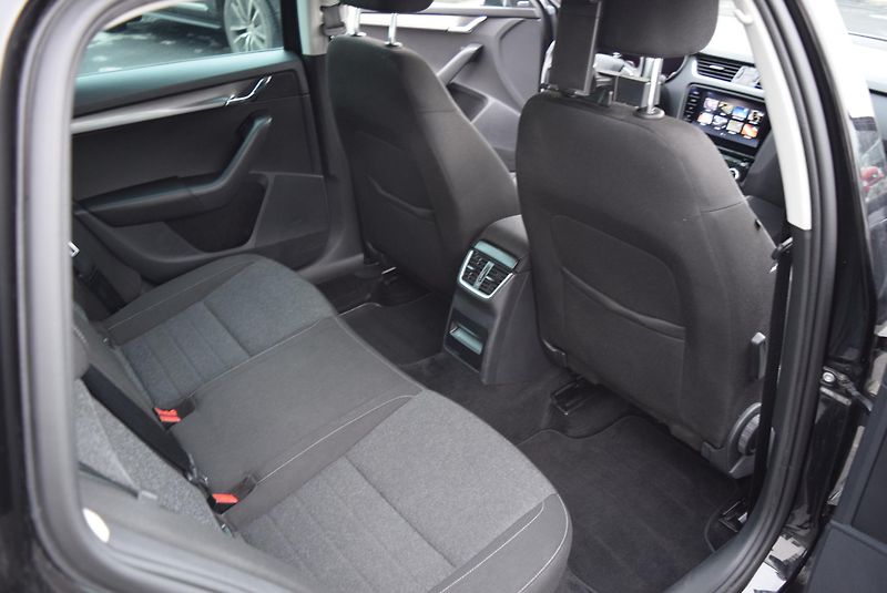 Škoda Octavia (2020) 2.0TDI 110kwSOLEIL VIRTUAL KAM - fotka 46 z 48
