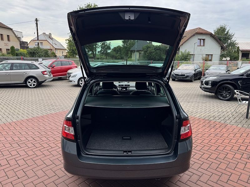 Škoda Fabia (2016) 1.2TSi 81kW Navi Digi Klima - fotka 22 z 50