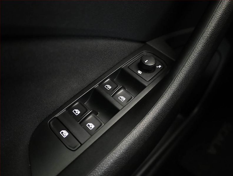 Škoda Scala (2021) Ambition 1.0 TSI, ČR,1.maj - fotka 17 z 19