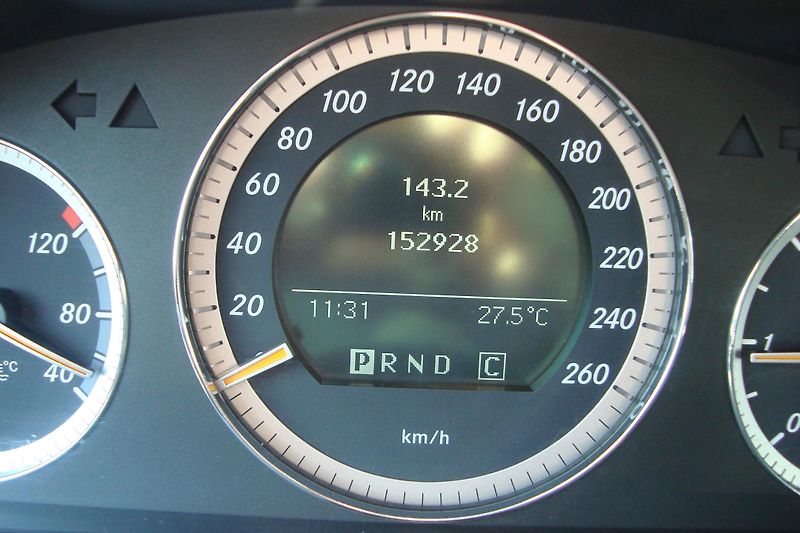 Mercedes-Benz Třídy C (2008) 220CDi,AUT,ČR,Servisní kniha - fotka 57 z 65