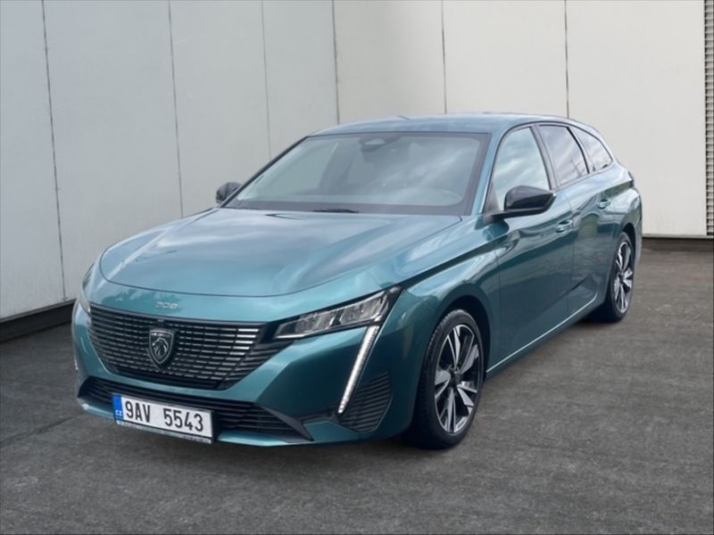 Peugeot 308 1,2 PT 130 Allure - fotka 3 z 11