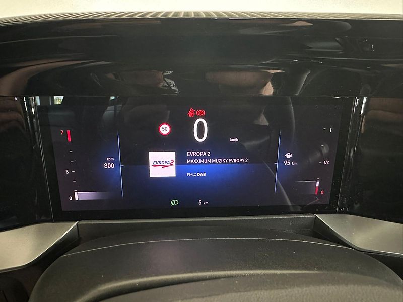 Opel Mokka Edition 1.2 TURBO 100 kW, MT6 - fotka 10 z 18