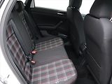 Volkswagen Polo 2,0 TSI GTI DSG Virtual Matrix - náhled 12