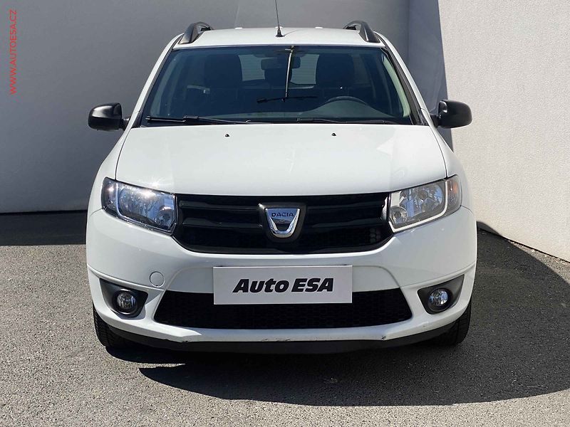 Dacia Logan (2016) 1.2i, ČR, TZ - fotka 2 z 15
