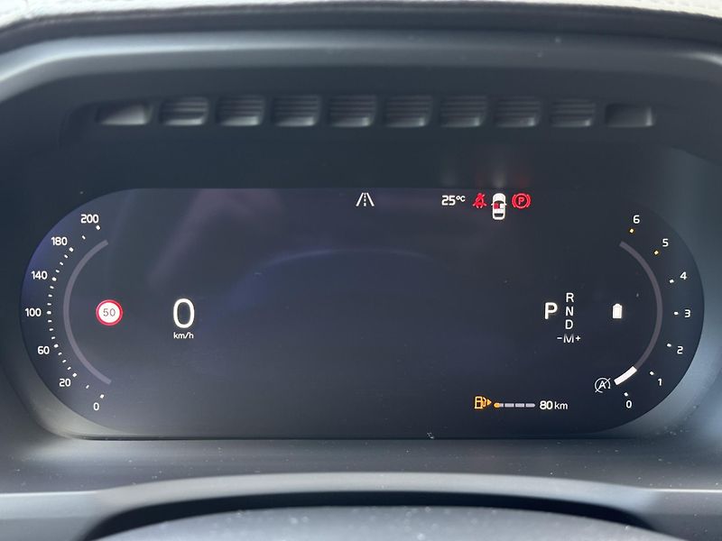 Volvo XC90 B5 (nafta) AWD VENTILACE +kola - fotka 35 z 50