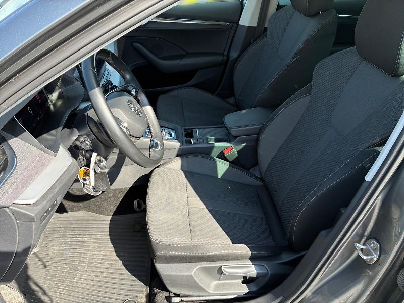 Škoda Octavia (2022) STYLE 2.0TSI 140kW DSG 4x4 CZ - fotka 7 z 11