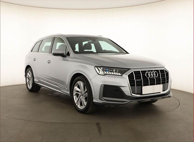 Audi Q7 (2021) 45 TDI - fotka 1 z 21