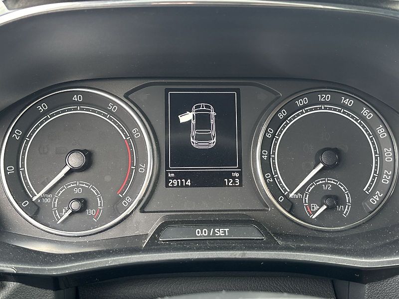 Škoda Fabia (2023) 1.0 TSI Style - fotka 11 z 29