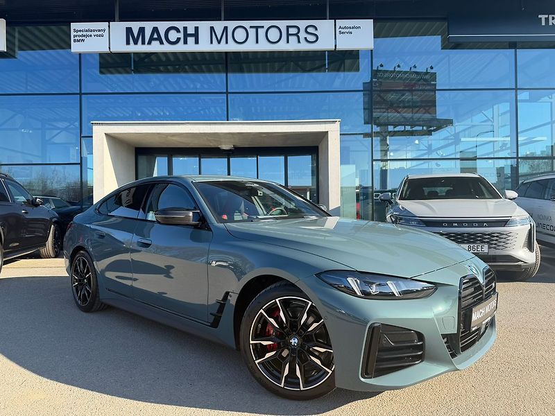 BMW Řada 4 M440i xDrive GranCoupé 09/2025 - fotka 2 z 23