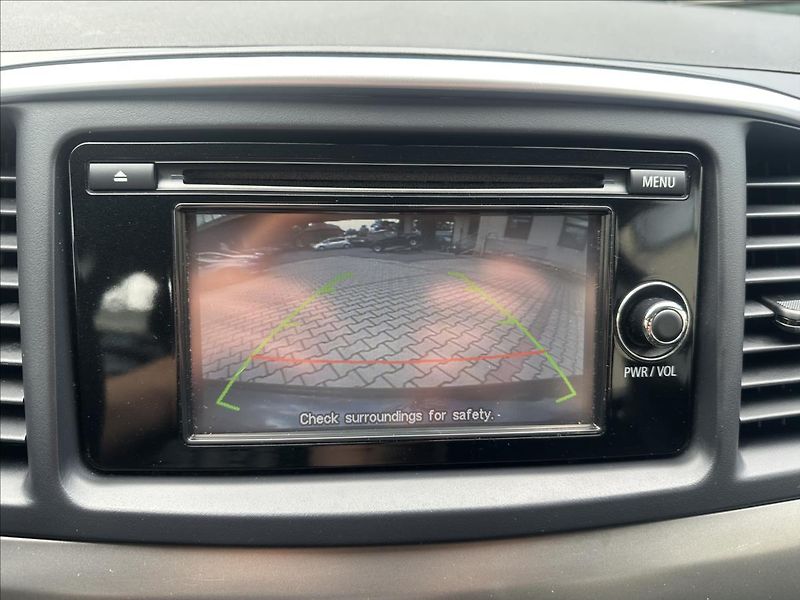 Mitsubishi Lancer 1,6 1.majitel - fotka 16 z 22