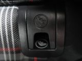 Volkswagen Golf 2,0 TSI 180kW GTI Performance - náhled 32